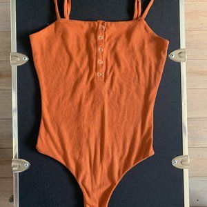 casual bodysuit